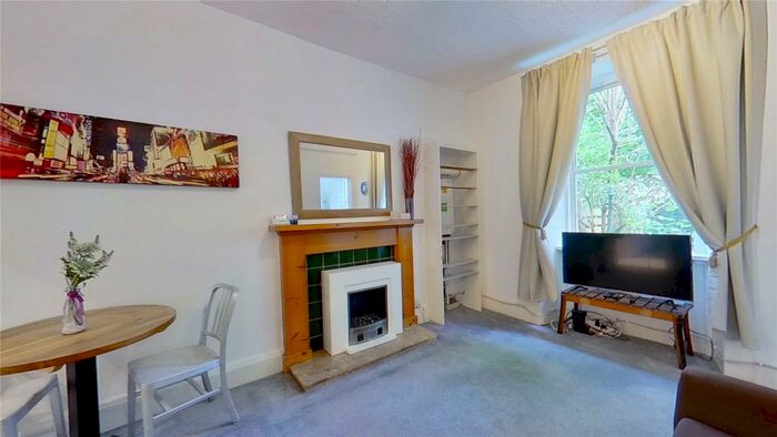 1 Bedroom Apartment To Rent In Drumdryan Street, Edinburgh, EH3