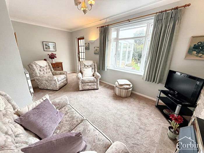 2 Bedroom Bungalow For Sale In Cudnell Avenue, Bournemouth, BH11