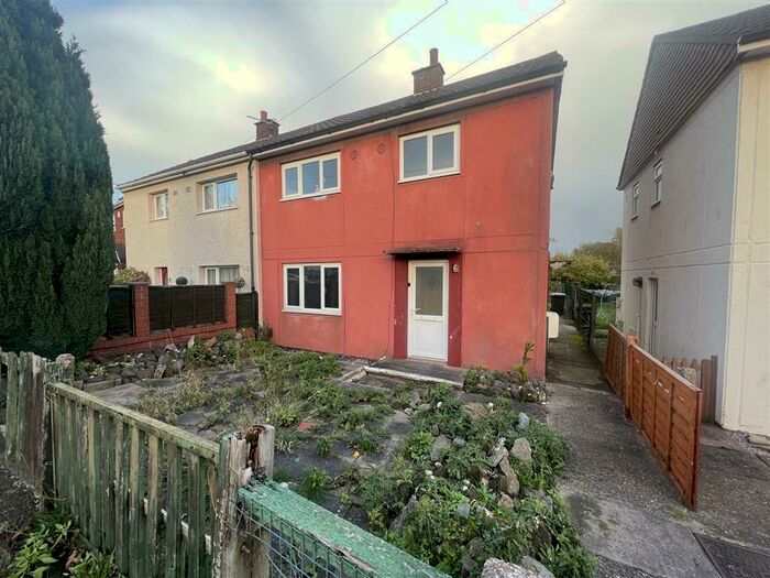 3 Bedroom Semi-Detached House To Rent In Dukes Road, Dordon, Tamworth, B78