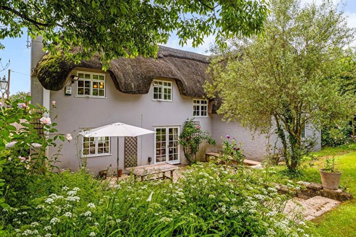 4 Bedroom Cottage For Sale In Martin, Fordingbridge, SP6