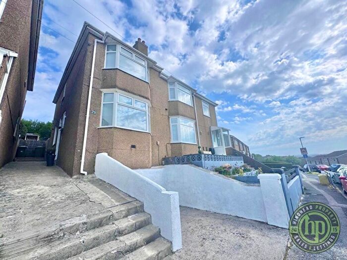 2 Bedroom End Of Terrace House For Sale In Norfolk Road, Plymouth, PL3