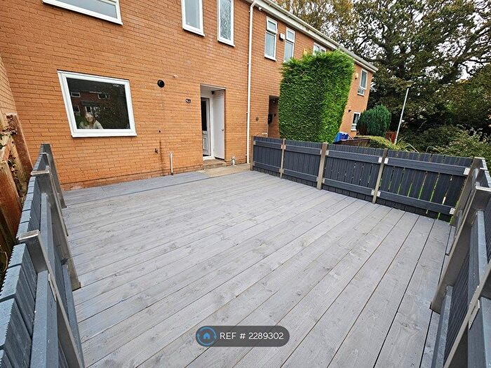 3 Bedroom Terraced House To Rent In King Arthurs Road, Exeter, EX4