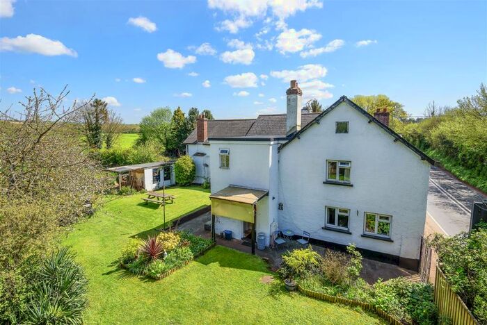 4 Bedroom Semi-Detached House For Sale In Newton St. Cyres, Exeter, EX5