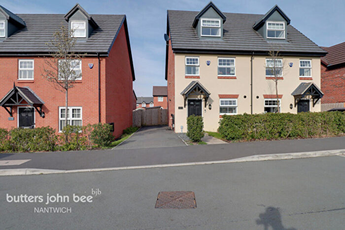 3 Bedroom Semi Detached House For Sale In Alfred Potts Way, Crewe, CW2