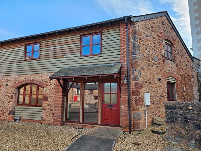 3 Bedroom Barn Conversion To Rent In Secmaton Lane, Dawlish, EX7