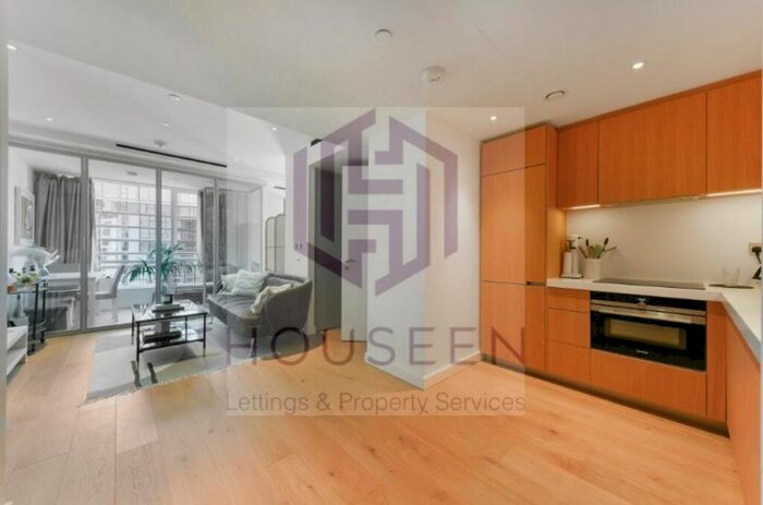 Flat To Rent In Holmby House -, P18