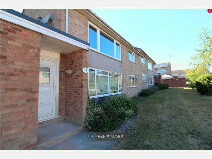 3 Bedroom Flat To Rent In Orsino Walk, Colchester, CO4