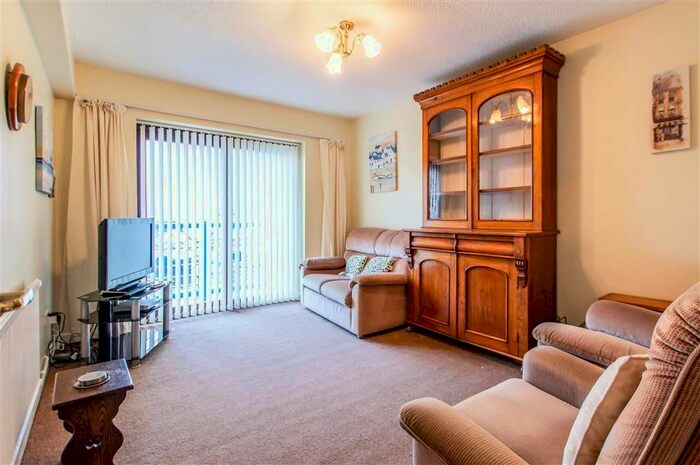 2 Bedroom Flat To Rent In Abernethy Quay, Maritime Quarter, Swansea SA1