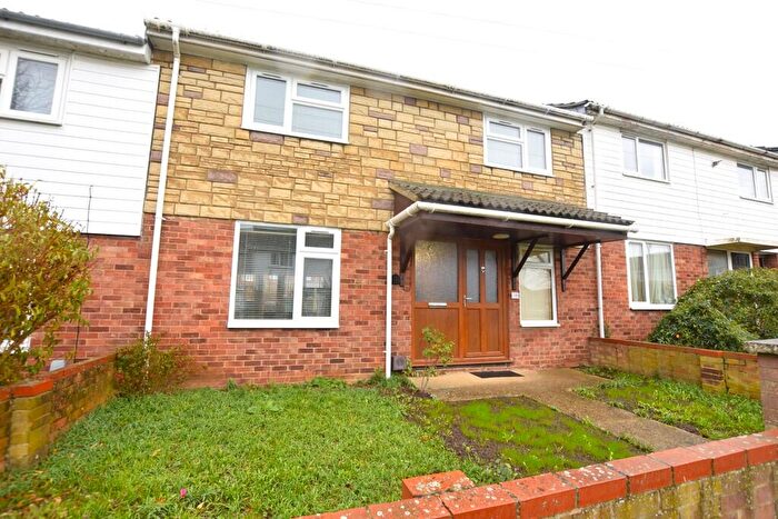 3 Bedroom Terraced House To Rent In Coldhams Crescent, Huntingdon, PE29