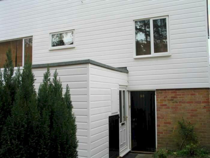 1 Bedroom Flat To Rent In Bywood, Bracknell, RG12