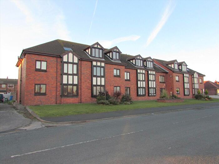 2 Bedroom Flat To Rent In Oakleaf Court, Cleveleys Avenue, Thornton-Cleveleys, FY5