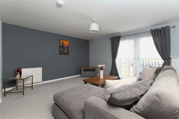 2 Bedroom Apartment To Rent In Salamander Court, Shore, Edinburgh, EH6