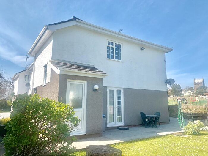 2 Bedroom Flat To Rent In Beach Road, Porthcawl, CF36