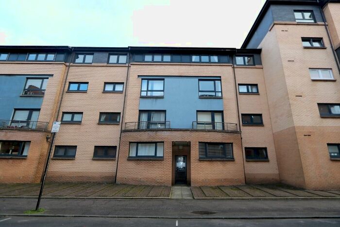 2 Bedroom Flat To Rent In Hayburn Street, Glasgow G11