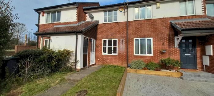 2 Bedroom Terraced House To Rent In Sharples Green, Luton, LU3
