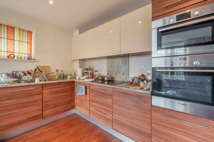 2 Bedroom Flat To Rent In Attlee Court, Stanmore, HA7