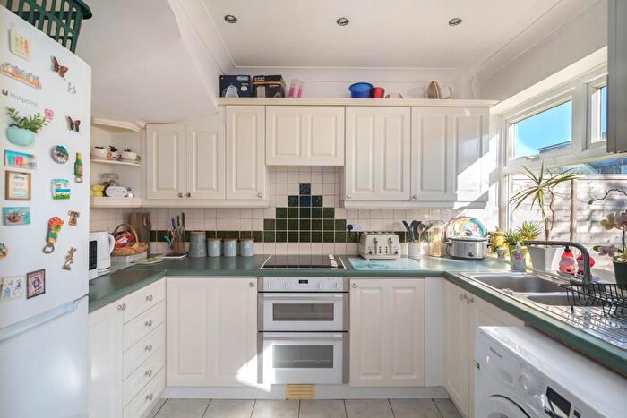 3 Bedroom Property To Rent In Stockton Road, London, N18