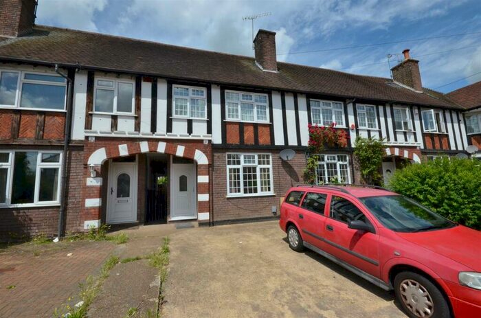 3 Bedroom Terraced House To Rent In Gardenia Avenue, Luton, LU3