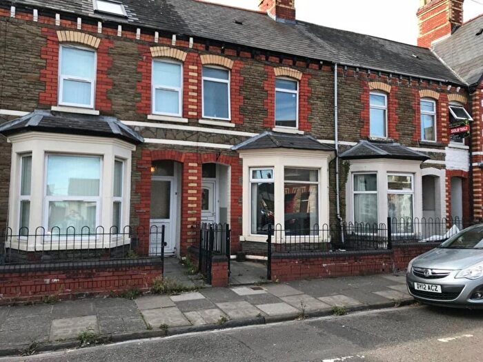 5 Bedroom Terraced House To Rent In Dalton Street, Cardiff, CF24