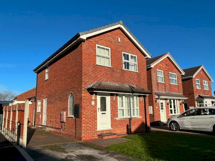 3 Bedroom Detached House To Rent In Shackleton Drive, Wolverhampton, WV6