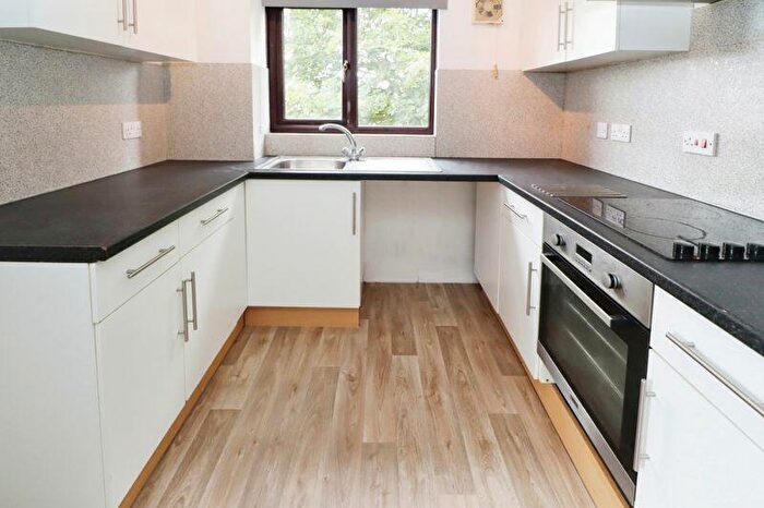 2 Bedroom Flat To Rent In Campernell Close, Brightlingsea, CO7