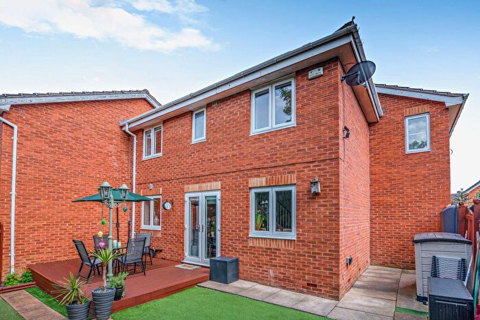 2 Bedroom Terraced House For Sale In Swale Approach, Normanton, West Yorkshire, WF6