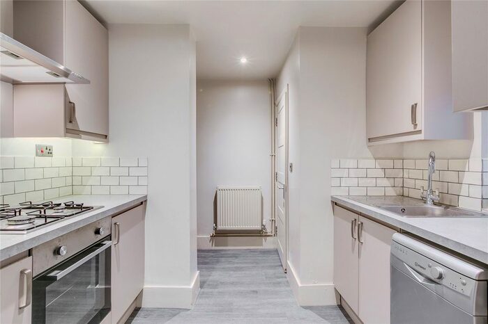 1 Bedroom Flat To Rent In Ladbroke Grove, London, W10