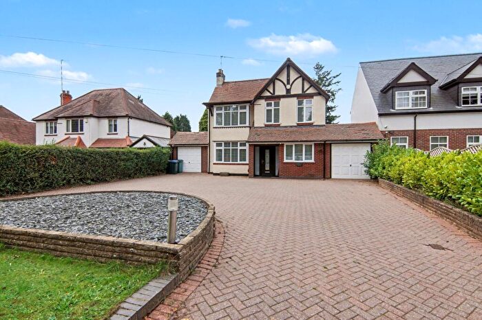 5 Bedroom Detached House For Sale In Tamworth Road, Keresley End, CV7