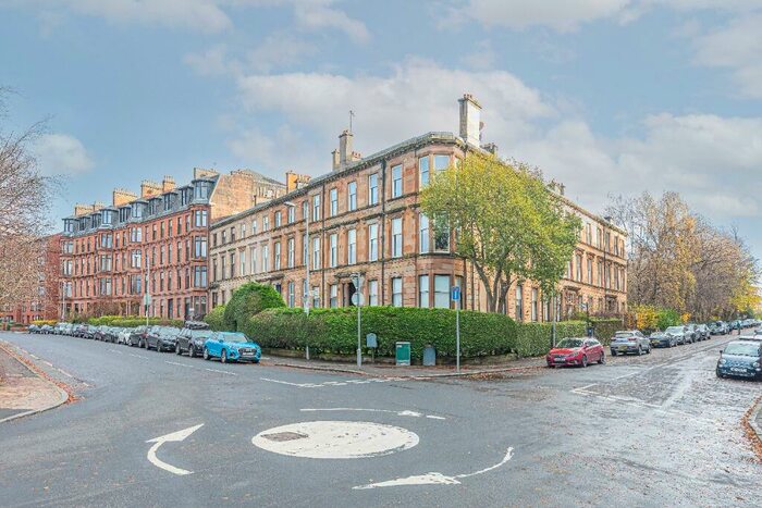 2 Bedroom Flat To Rent In Garrioch Road, North Kelvinside, Glasgow, G20