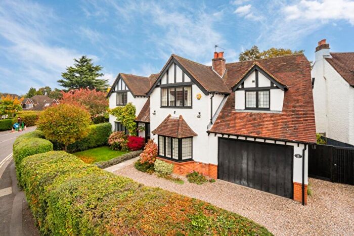 5 Bedroom Detached House For Sale In Baring Crescent, Beaconsfield, HP9