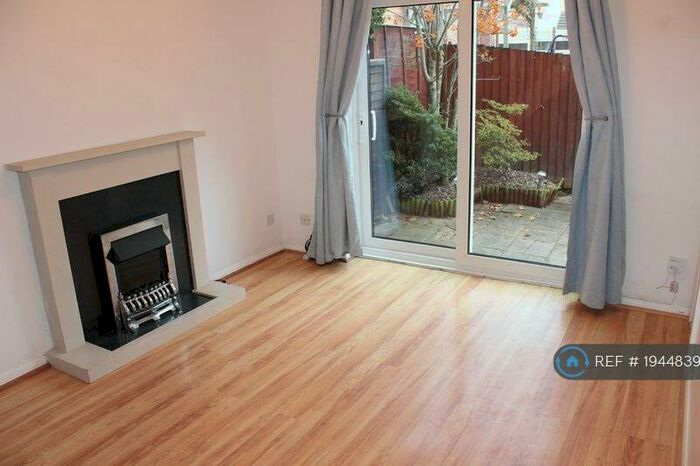 2 Bedroom Semi-Detached House To Rent In Walnut Gardens, Plympton, Plymouth, PL7