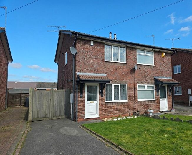 2 Bedroom Semi Detached House To Rent In Holbein Close, Bedworth, Warwickshire, CV12