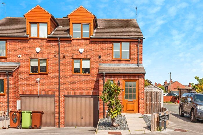 3 Bedroom Property For Sale In Jacobs Court, Horbury, Wakefield, WF4