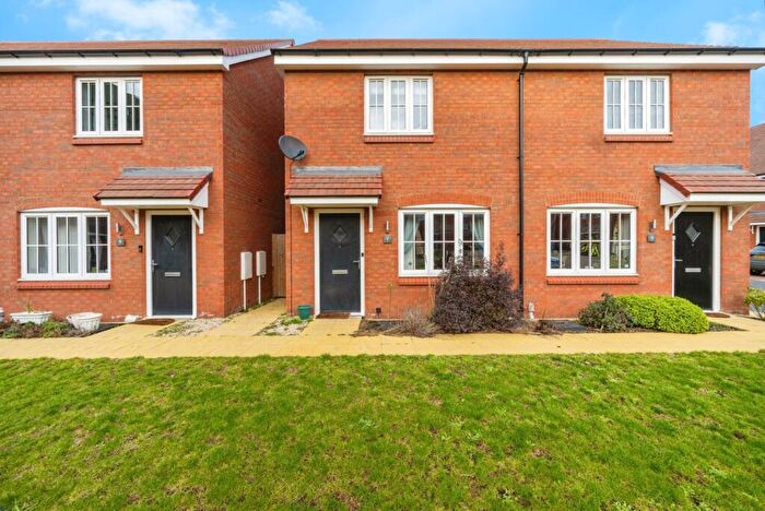 2 Bedroom Semi Detached House For Sale In Gent Court, Shortstown, Bedford, Bedfordshire, MK42