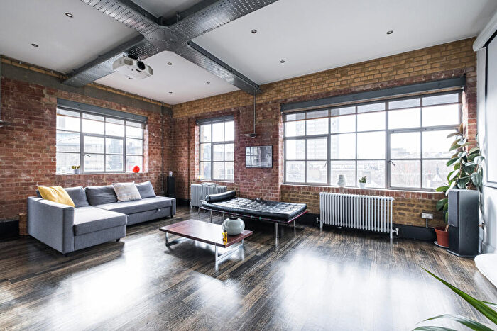 1 Bedroom Flat For Sale In Chocolate Studios, Shepherdess Place, N1