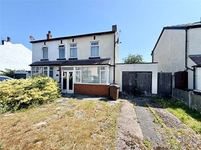 3 Bedroom Semi-Detached House For Sale In Kew Road, Southport, PR8