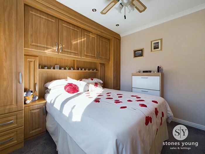 2 Bedroom Detached Bungalow For Sale In Columbia Way, Blackburn, BB2