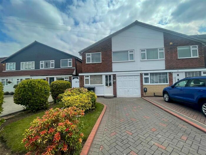 3 Bedroom Semi-Detached House To Rent In Terry Drive, Sutton Coldfield, B76