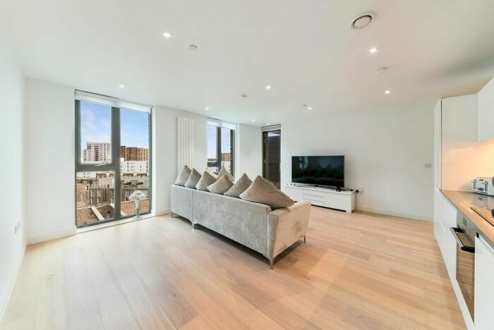 1 Bedroom Flat To Rent In Commodore House, Royal Wharf, London, E16