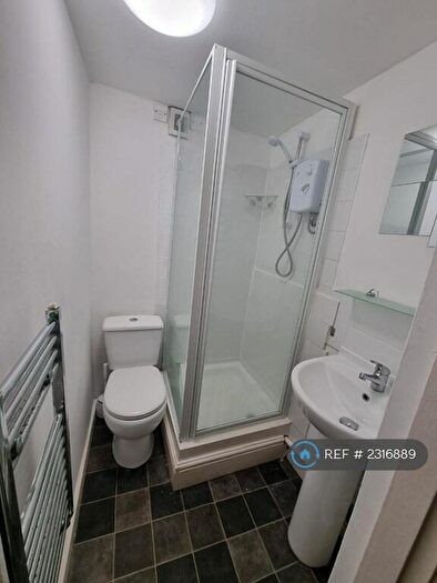 Studio To Rent In Great Cheetham Street West, Salford, M7