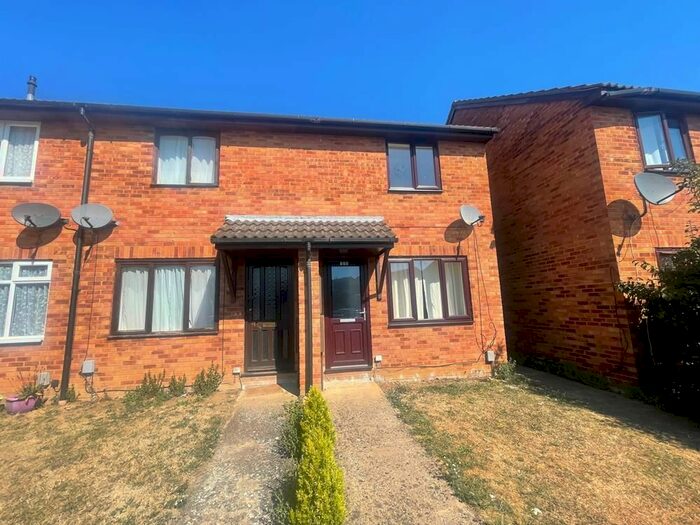 2 Bedroom Terraced House To Rent In Eastdale Close, Kempston, MK42