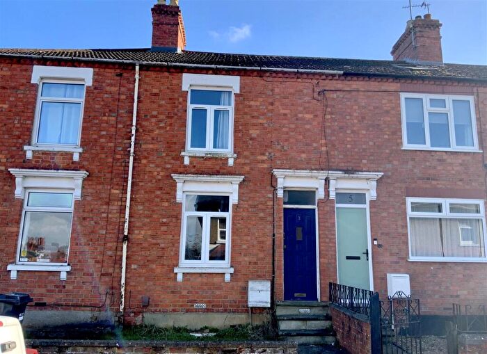 2 Bedroom Terraced House For Sale In Harwood Street, New Bradwell, Milton Keynes, MK13