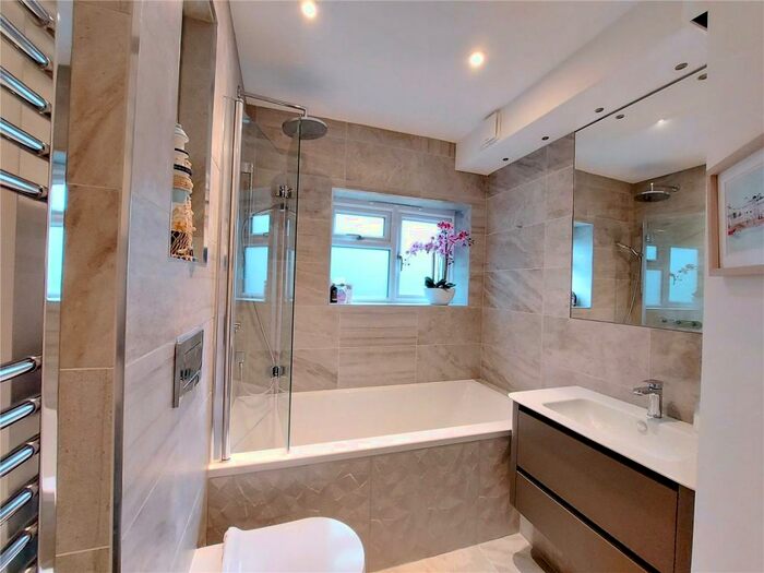 2 Bedroom Apartment For Sale In Spur Hill Avenue, Lower Parkstone, Poole, BH14