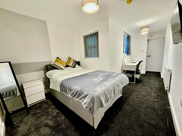 1 Bedroom Terraced House To Rent In Bramble Street, Coventry, CV1