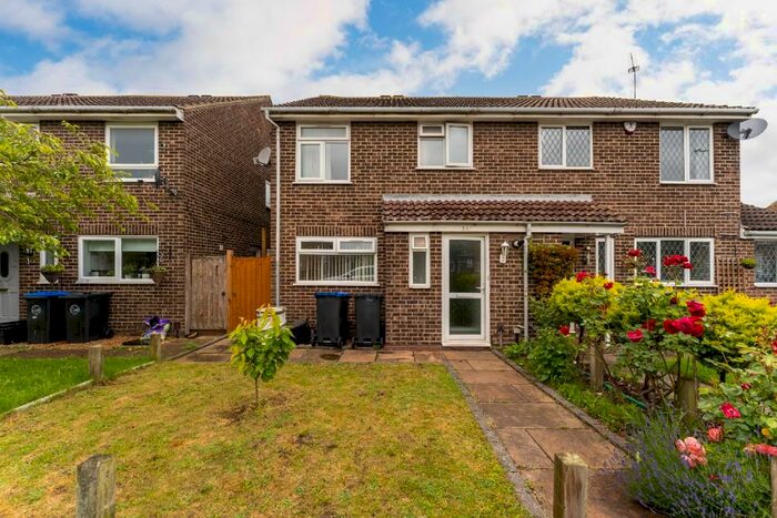 4 Bedroom Semi-Detached House To Rent In Leas Drive, Iver, Buckinghamshire, SL0