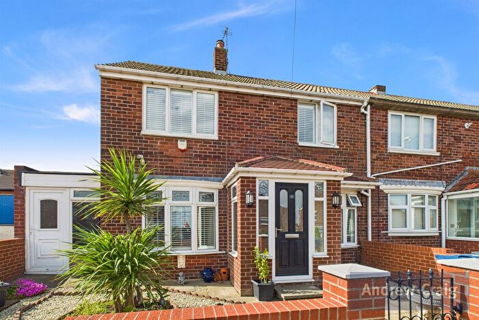 2 Bedroom End Of Terrace House For Sale In Grotto Gardens, South Shields, NE34