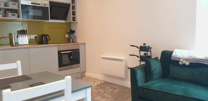 1 Bedroom Flat To Rent In Flat Monks Road, Lincoln, LN2