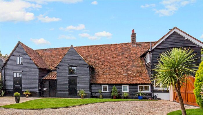 3 Bedroom Barn Conversion For Sale In Brickendon Lane, Hertford, SG13