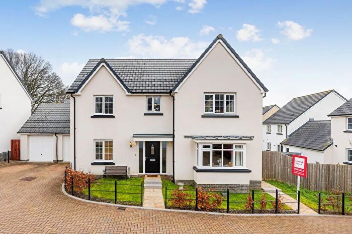 4 Bedroom Detached House For Sale In Horseshoe Drive, Highweek, Newton Abbot, Devon., TQ12