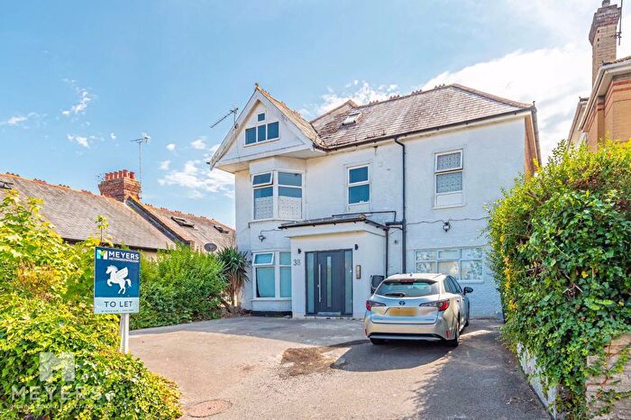 2 Bedroom Flat To Rent In Carlton Road, Bournemouth, BH1